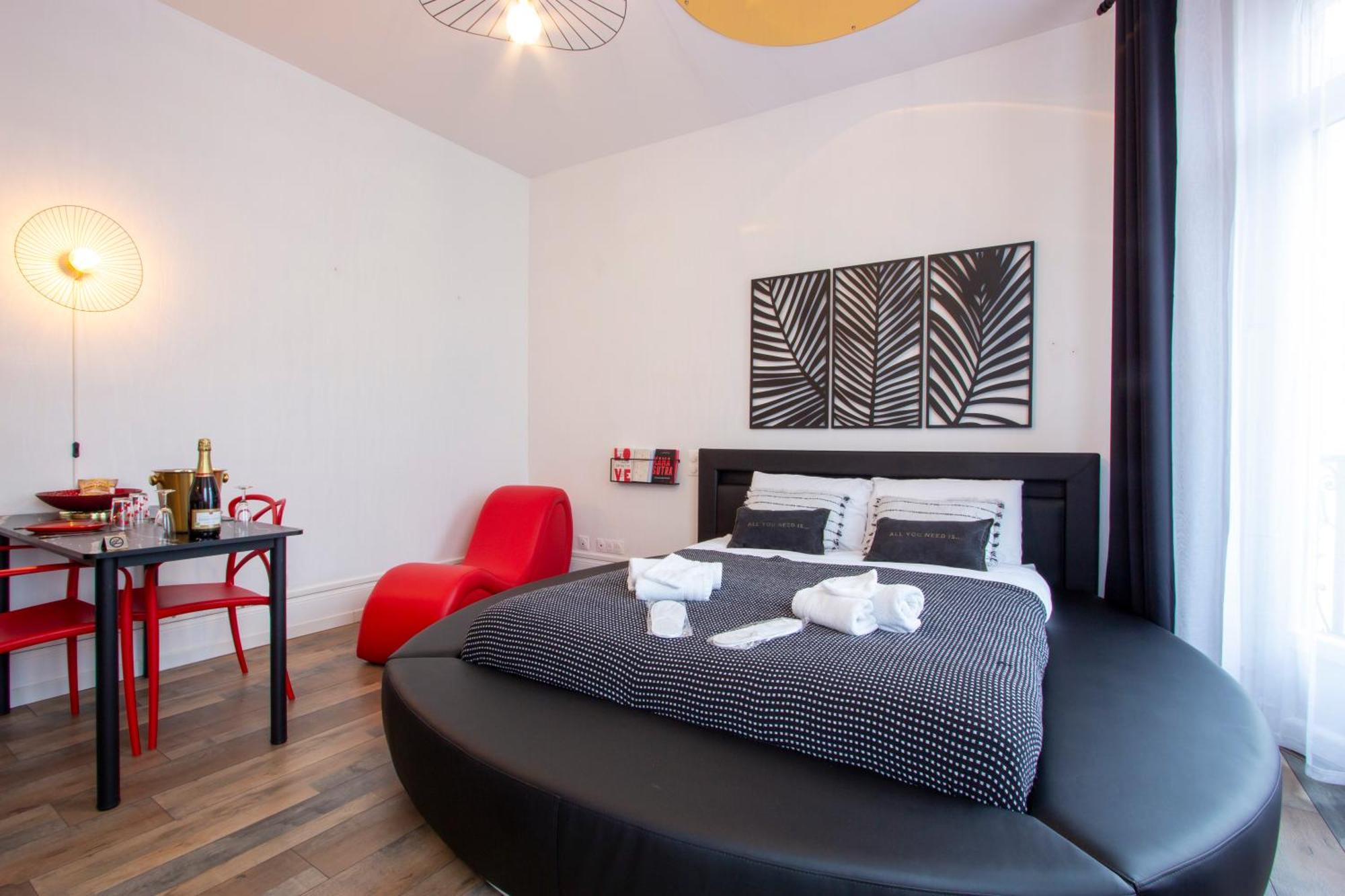 L'Hyper Centre - Netflix & Wifi - Literie Haut De Gamme - Check-In 24H24 - Goodmarning Châlons-en-Champagne Esterno foto